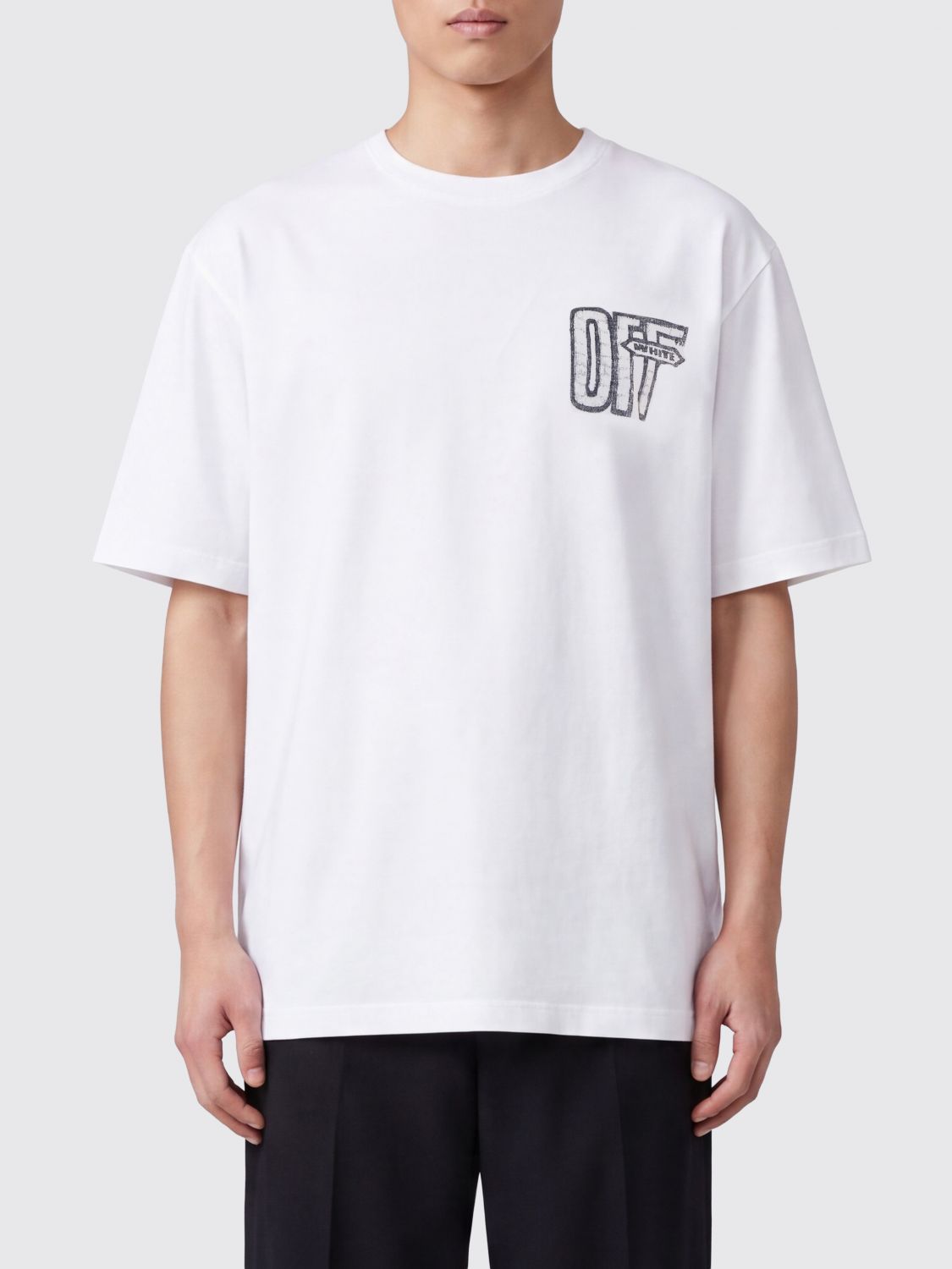 Off-White Cotton T-Shirt with Contrasting Logo and Arrow Print
