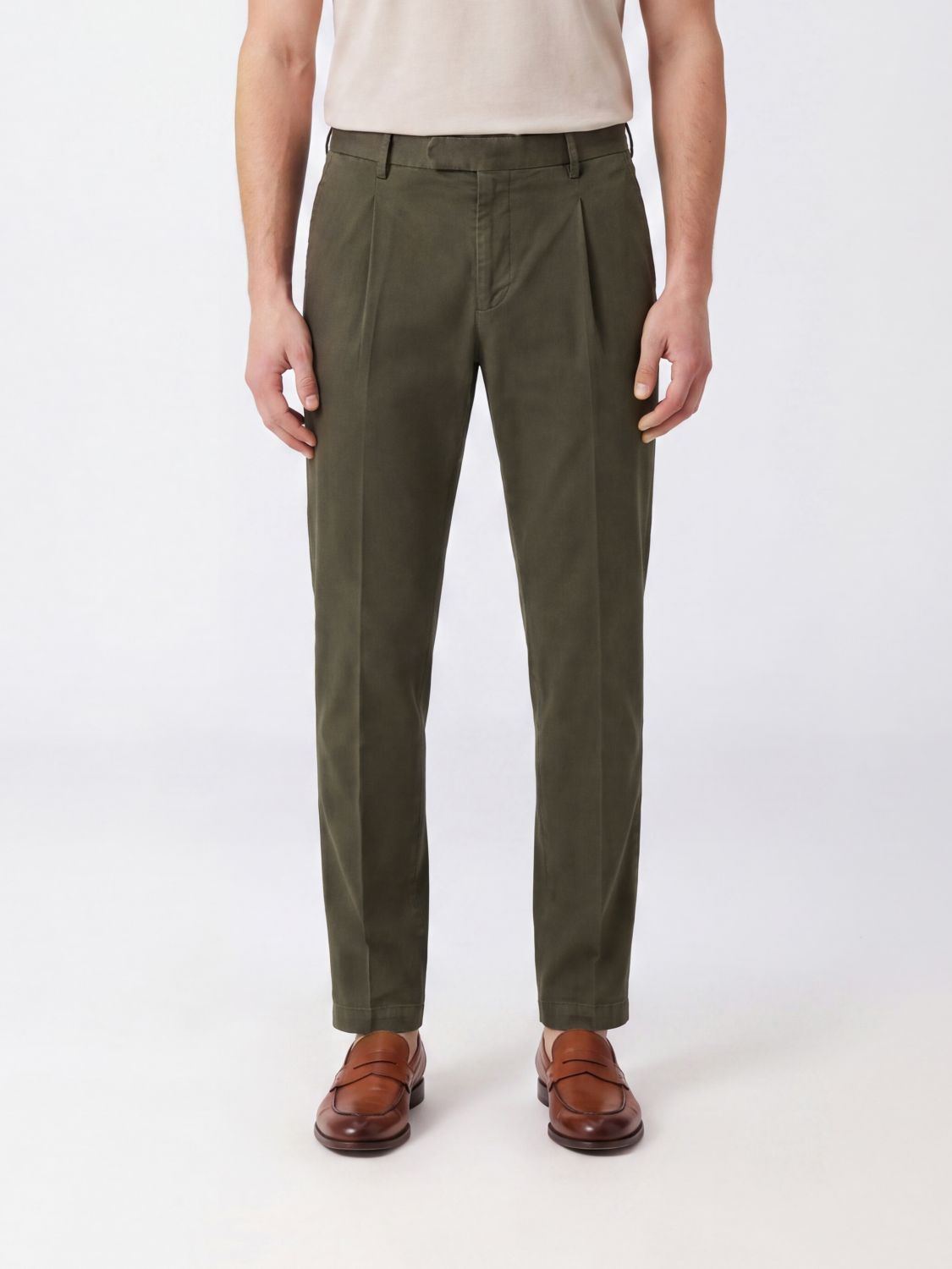 Pt Torino Pleated Slim Fit Tailored Trousers in Stretch Cotton