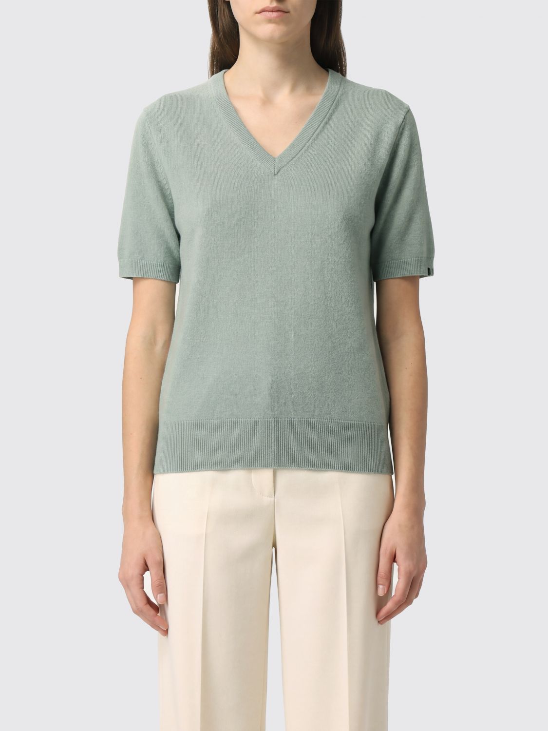 Extreme Cashmere Short-Sleeved V-Neck Jumper in Cashmere Blend