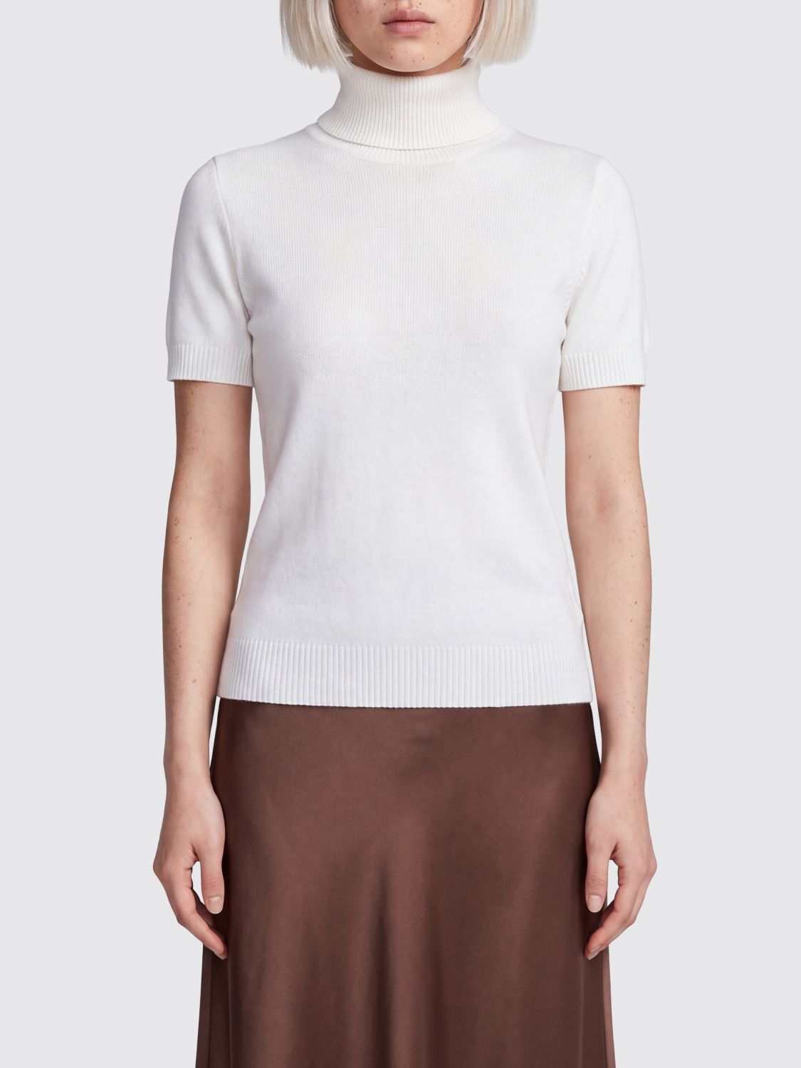 ALLUDE Slim Fit Short-Sleeved Cashmere Turtleneck Jumper ALLUDE Slim Fit Short-Sleeved Cashmere Turtleneck Jumper