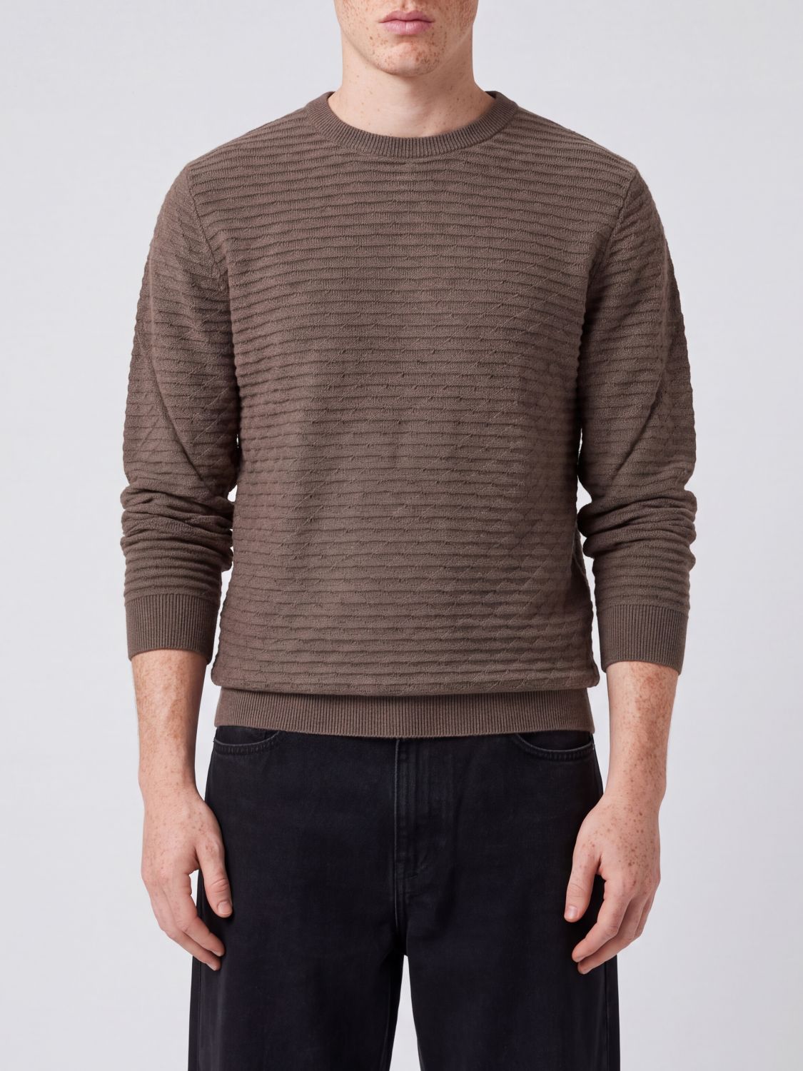 GIORGIO ARMANI Maglia girocollo in pura lana vergine a maniche lunghe