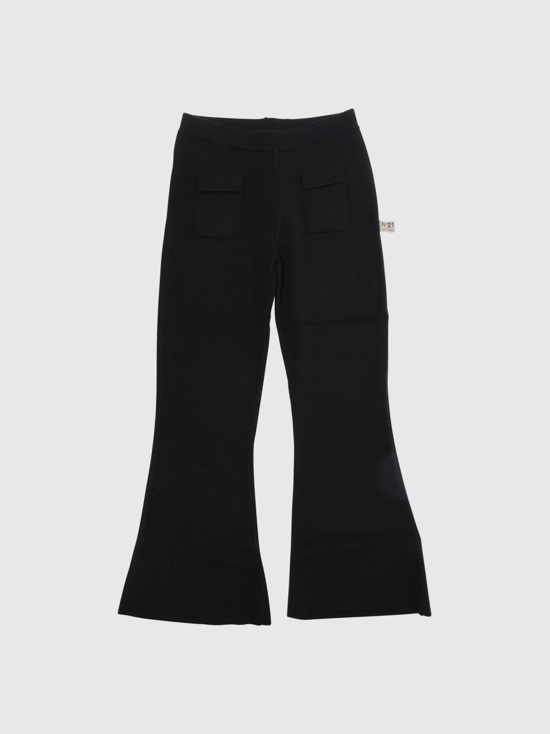 N° 21 Ausgestellte Strickhose mit elastischem Bund für Jungen