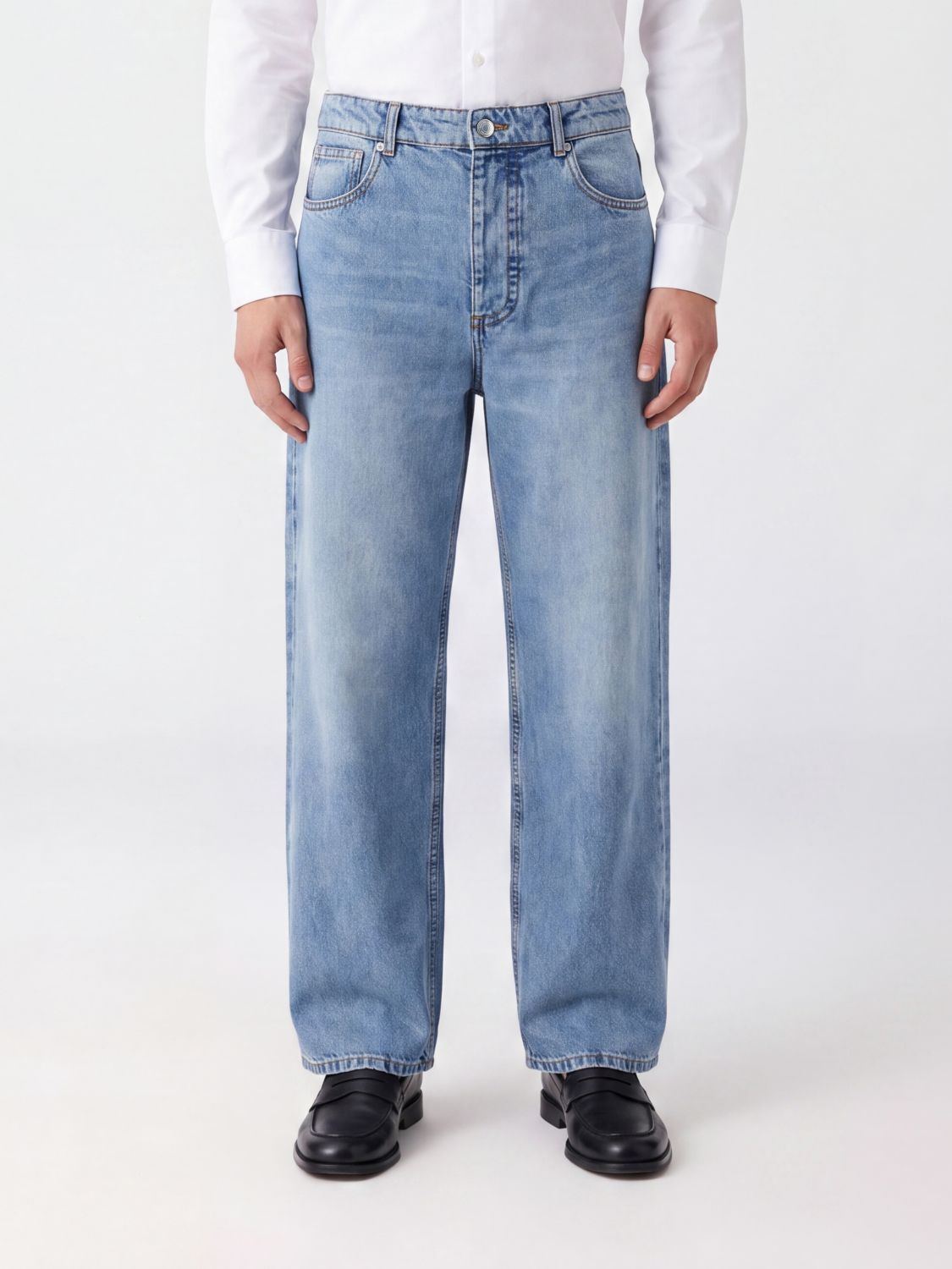AMI PARIS Jeans Men color Blue