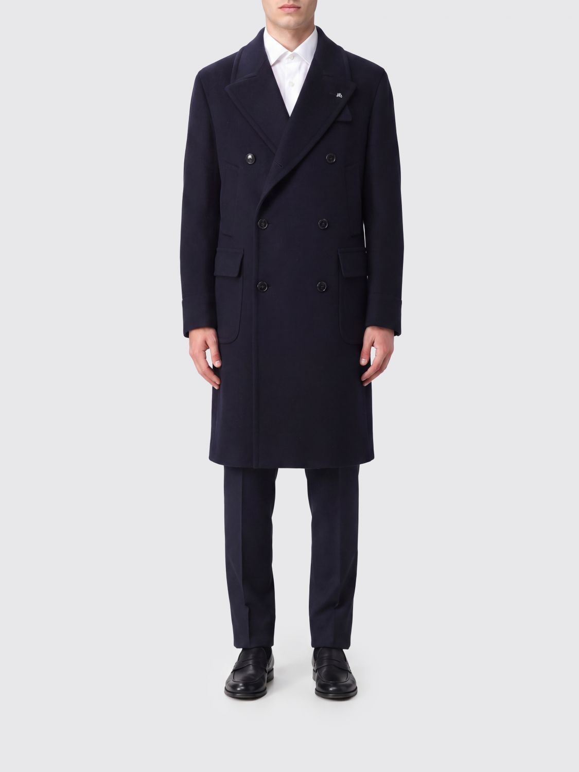 Tagliatore Long Double-Breasted Coat in Wool and Cashmere Blend with Flap Pockets