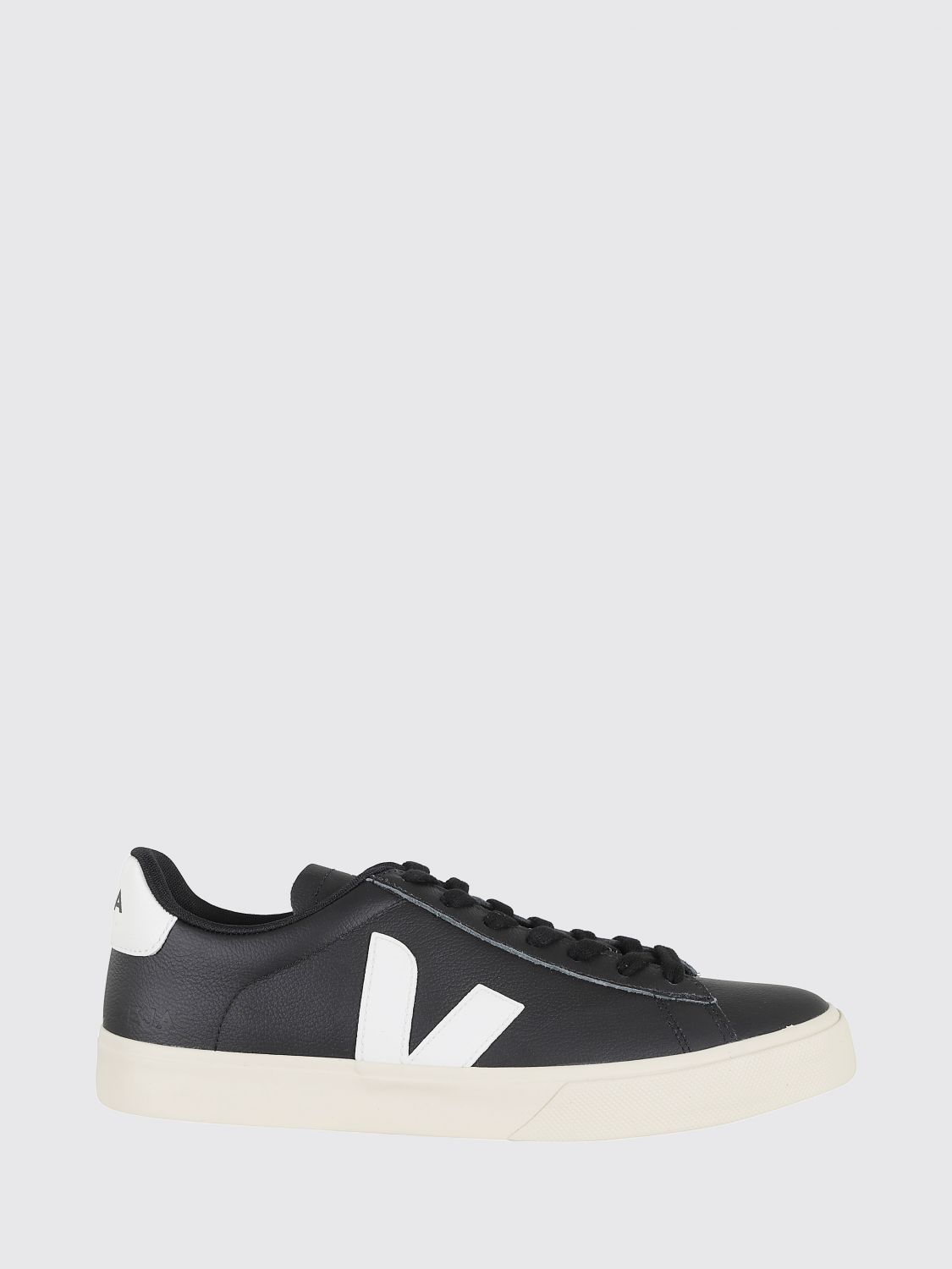VEJA Campo Chromefree Low-Top Sneakers in Sustainable Leather with Contrast Logo VEJA Campo Chromefree Low-Top Sneakers in Sustainable Leather with Contrast Logo