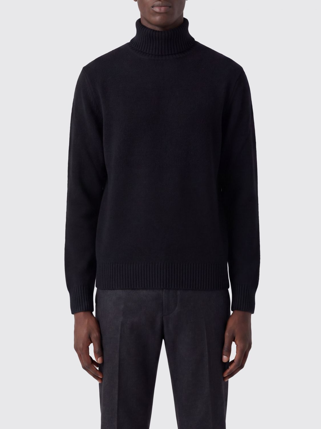 Kangra Wool and Cashmere Blend Turtleneck Sweater
