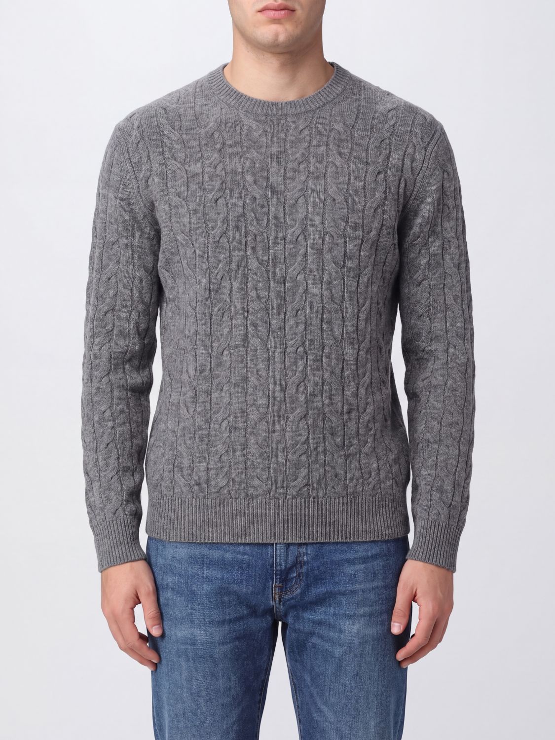 Ballantyne Cable-Knit Wool Blend Crewneck Jumper with Long Sleeves