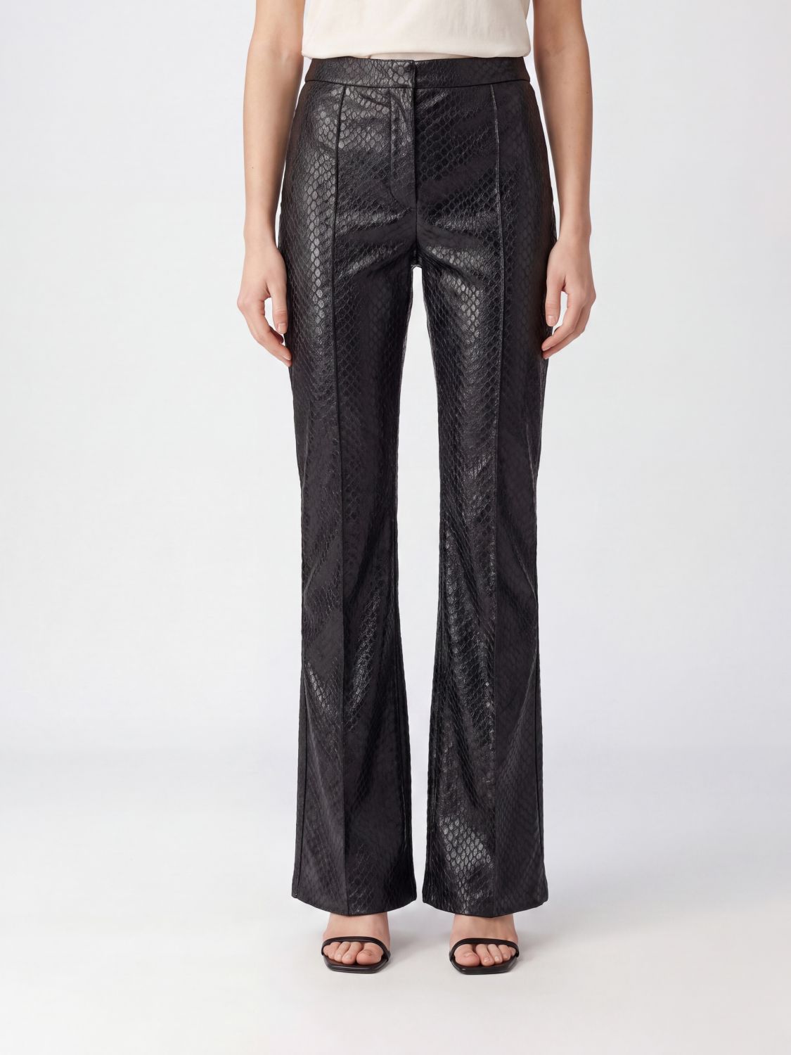 ELISABETTA FRANCHI Ausgestellte High-Waist-Hose aus Kunstleder mit Python-Print