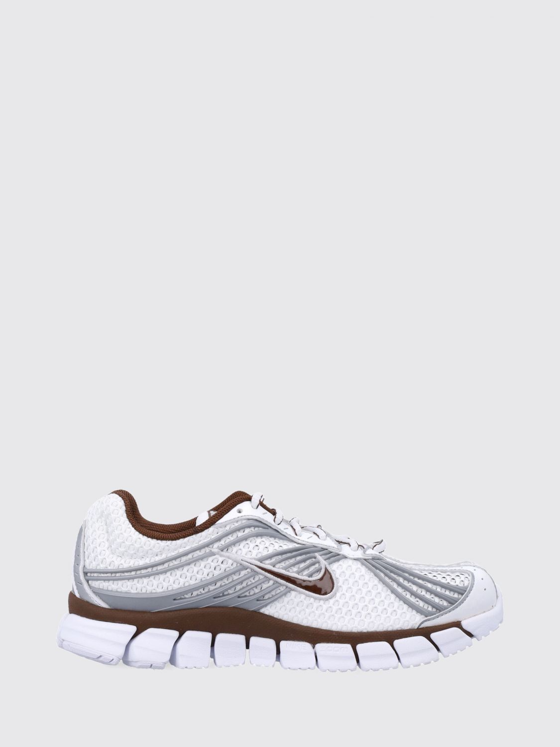 NIKE Women's Zoom Skylon 11 Low-Top Trainers with Swoosh Logo and Serrated Sole
