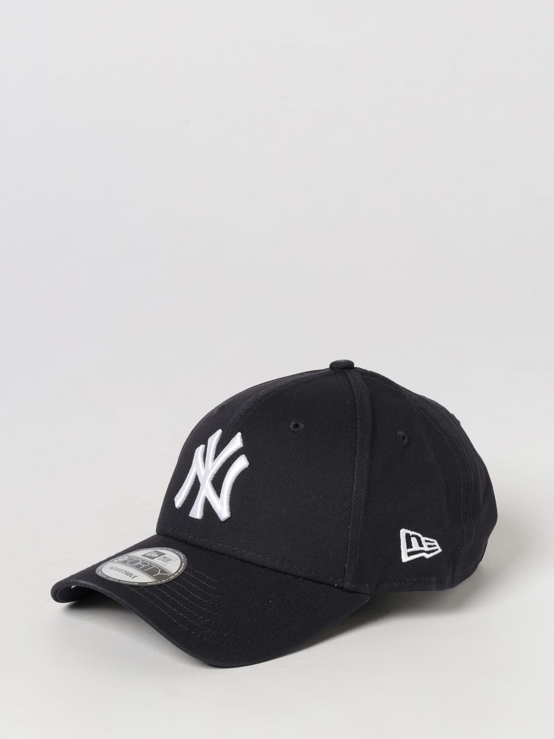 New Era 9Forty NY Yankees Cotton Baseball Cap with Embroidered Logo