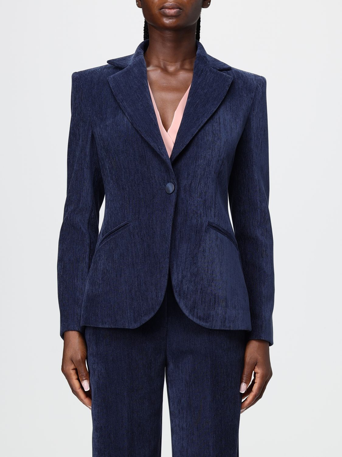 Hanita Single-Breasted Velvet Blazer with Lapel Collar and Slit Pockets
