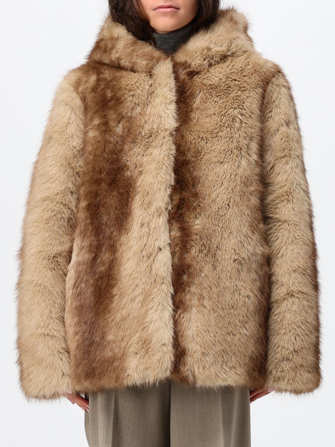 APPARIS Short Hooded Faux Fur Jacket APPARIS Short Hooded Faux Fur Jacket