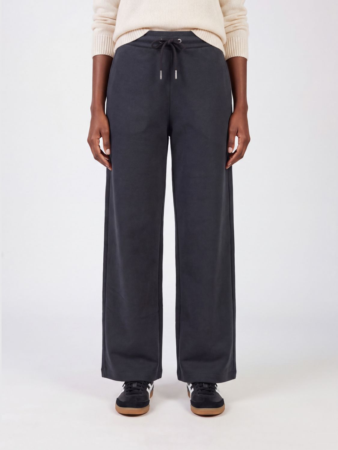 Ami Paris Pants Woman color Black
