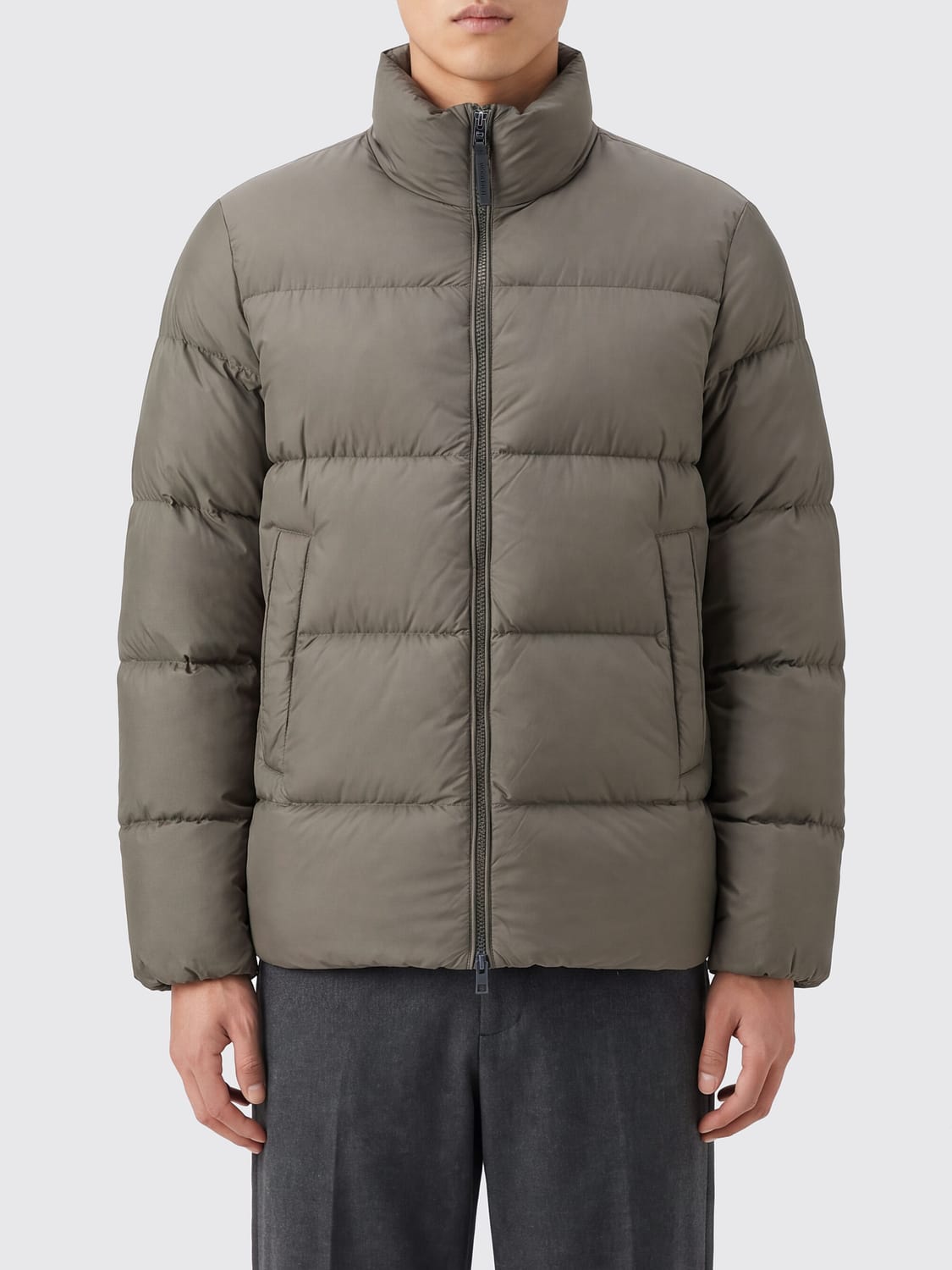 WOOLRICH Piumino in nylon trapuntato con collo alto e chiusura a zip