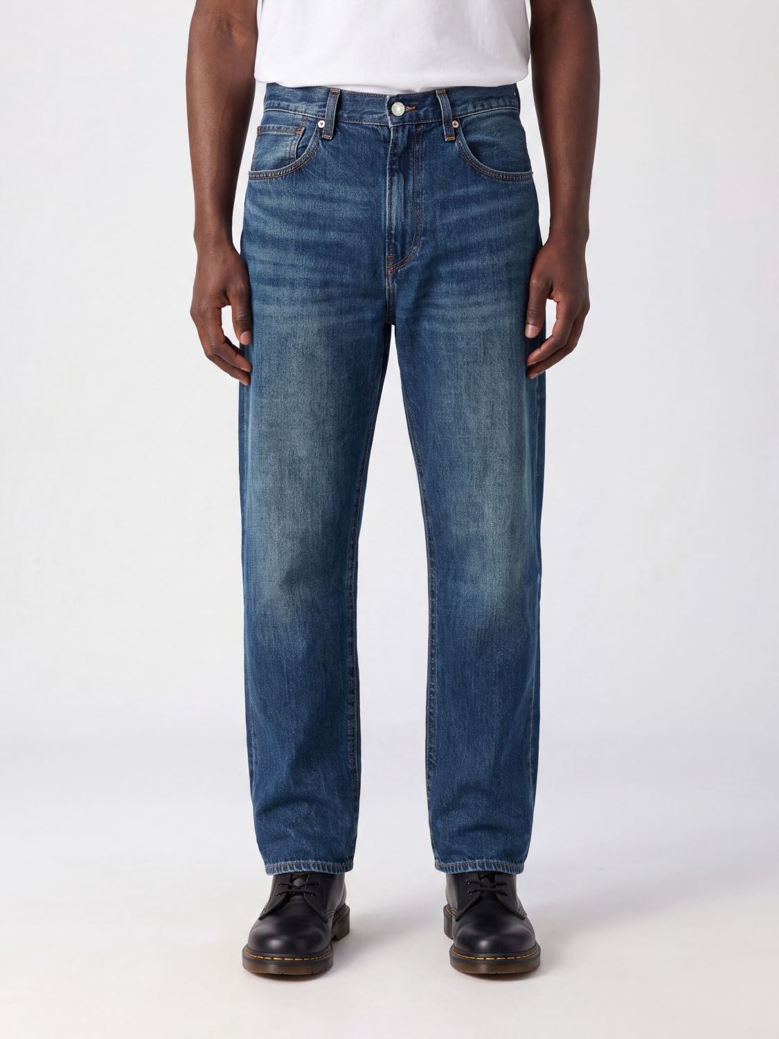 LEVI'S Blue Tab Straight Fit Cotton Denim Jeans with a Five-Pocket Design
