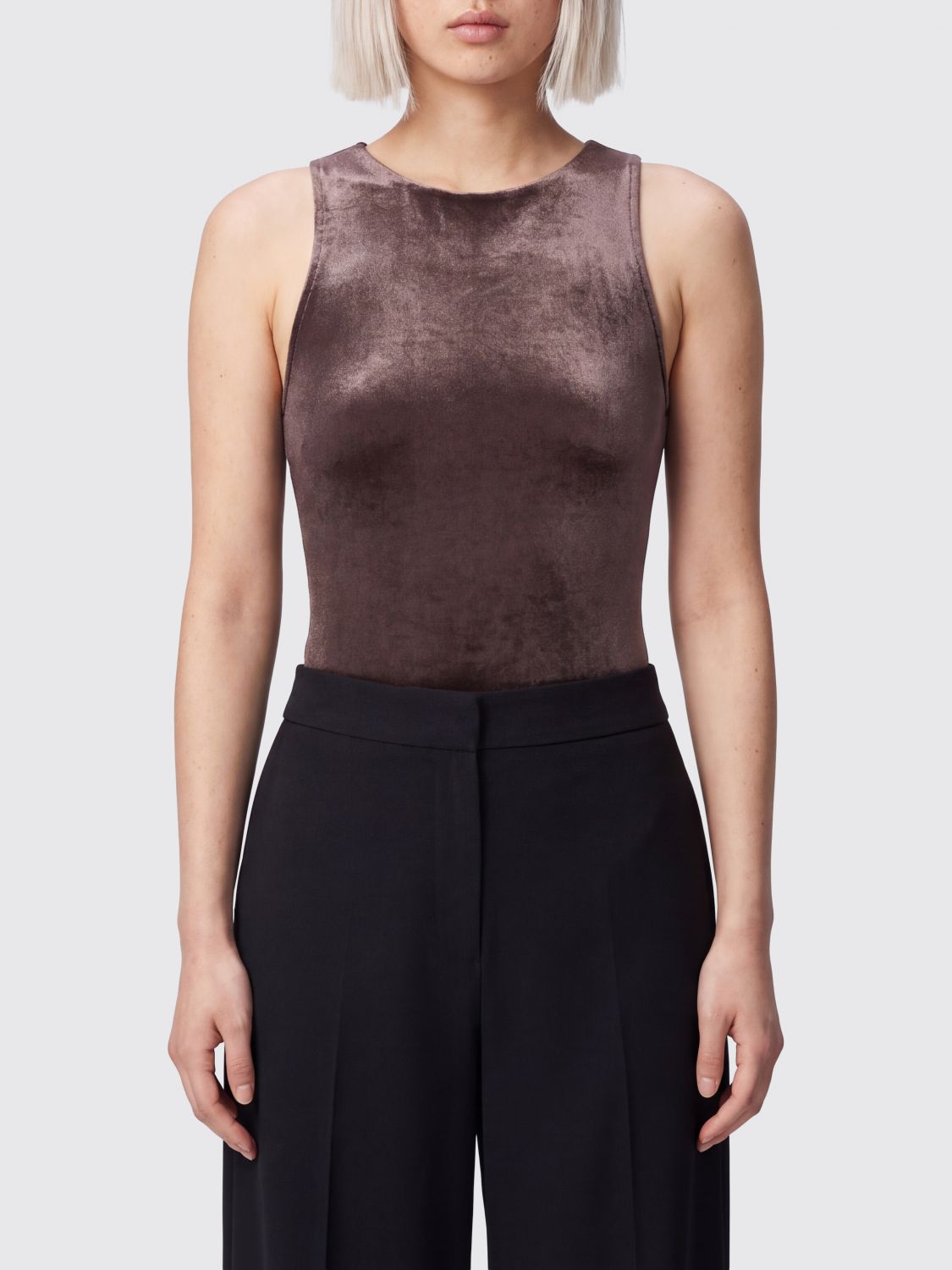 THE ANDAMANE Off-the-Shoulder Slim Fit Jersey Bodysuit THE ANDAMANE Off-the-Shoulder Slim Fit Jersey Bodysuit