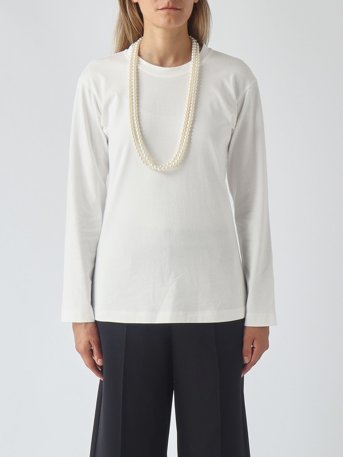 MEIMEIJ Long-Sleeved Cotton T-shirt with Pearl Embellishments MEIMEIJ Long-Sleeved Cotton T-shirt with Pearl Embellishments