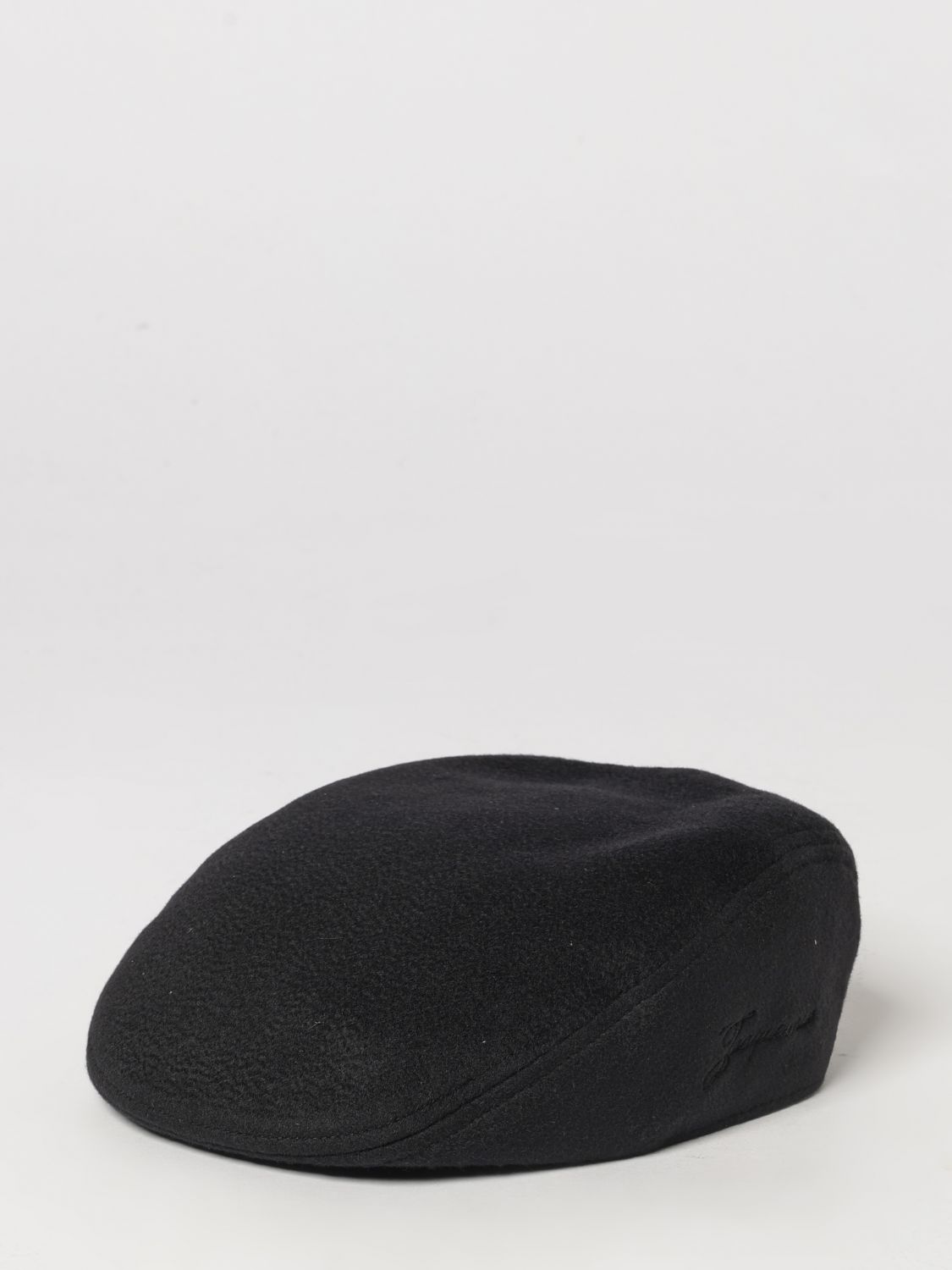 JACQUEMUS Pure Virgin Wool Beret with Tone-on-Tone Embroidered Logo JACQUEMUS Pure Virgin Wool Beret with Tone-on-Tone Embroidered Logo
