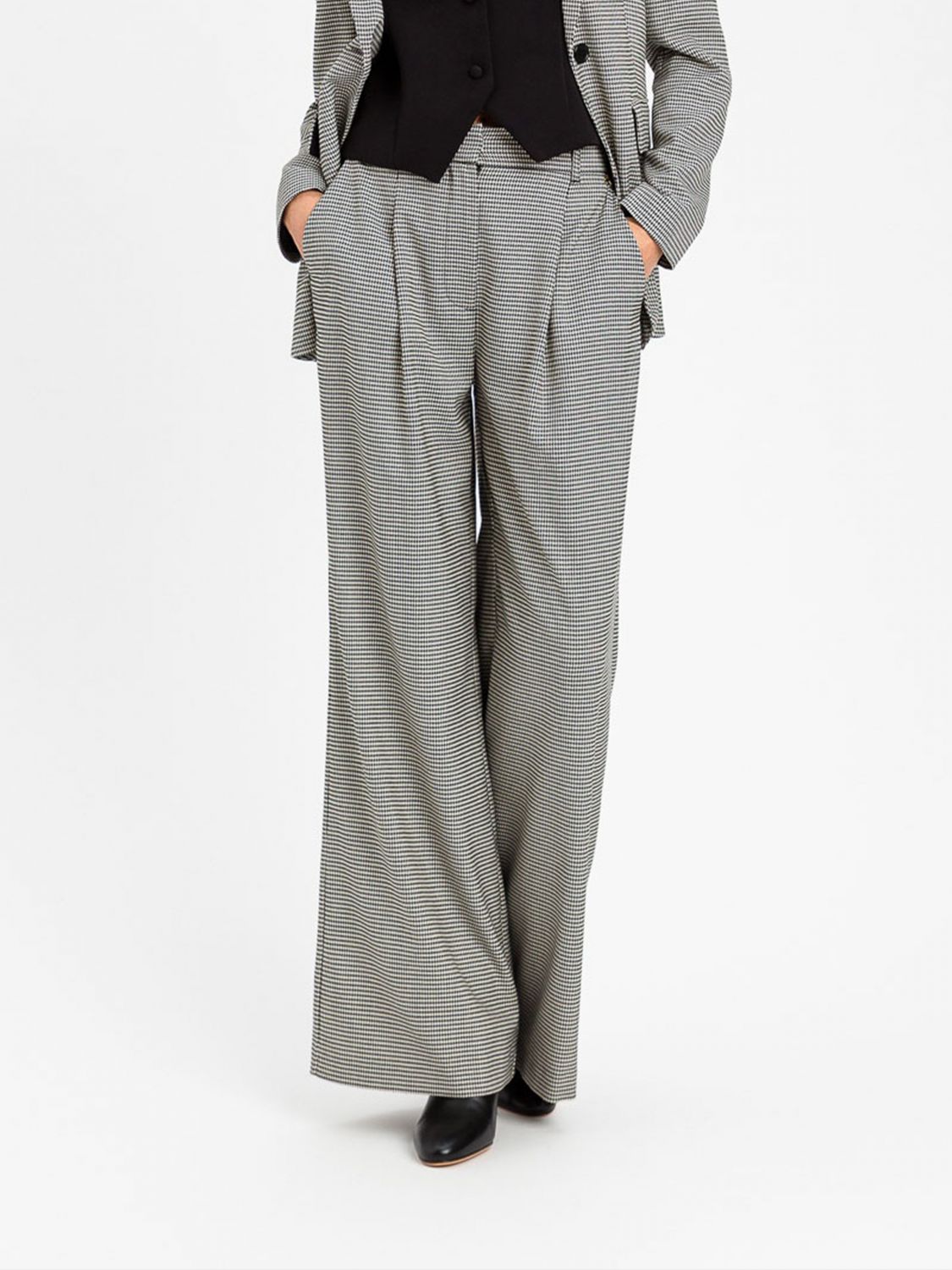 ACTITUDE TWINSET Hose Damen Farbe Schwarz