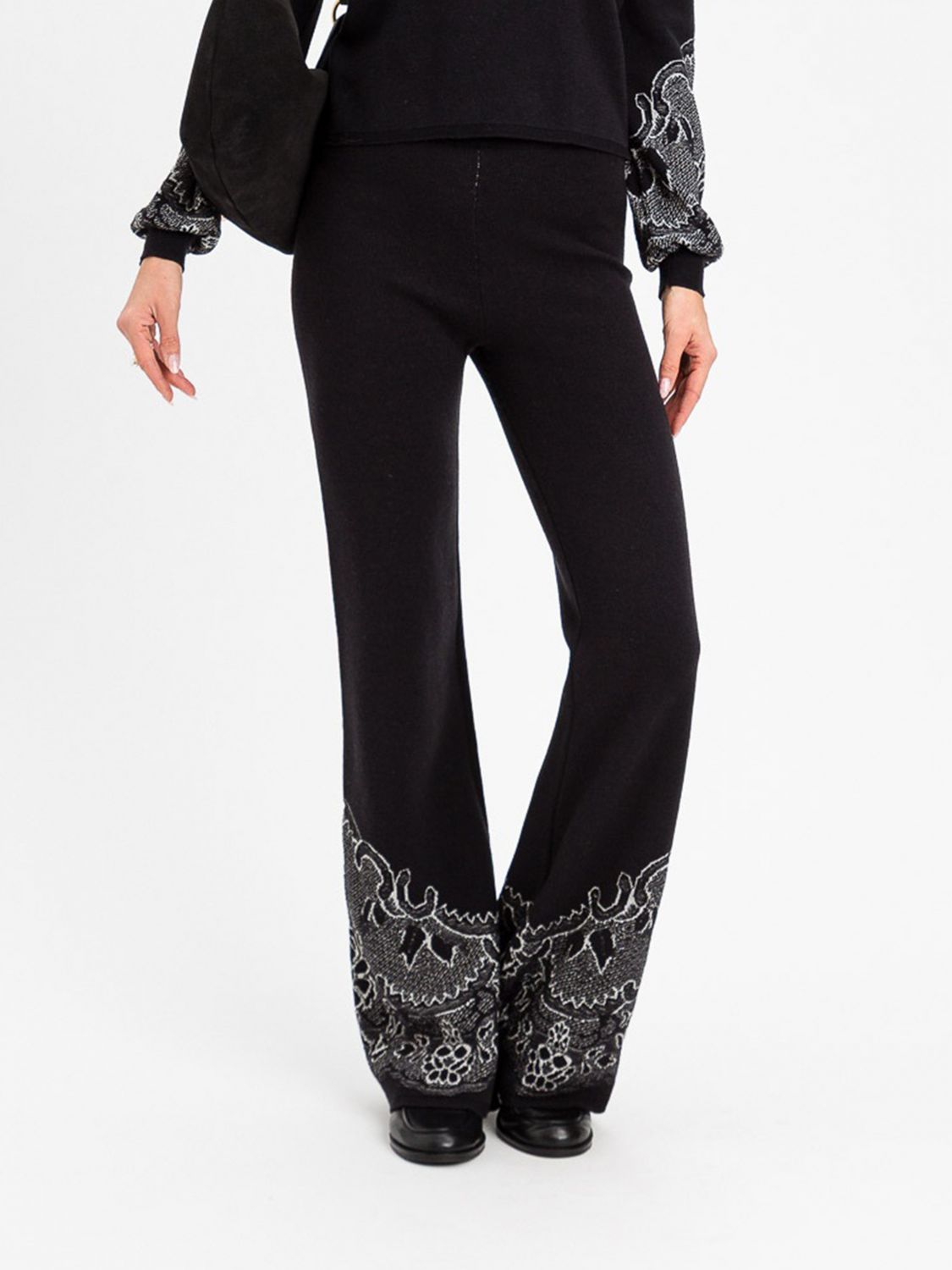 Twinset Skinny Fit Wool Blend Knit Trousers with Ethnic Pattern