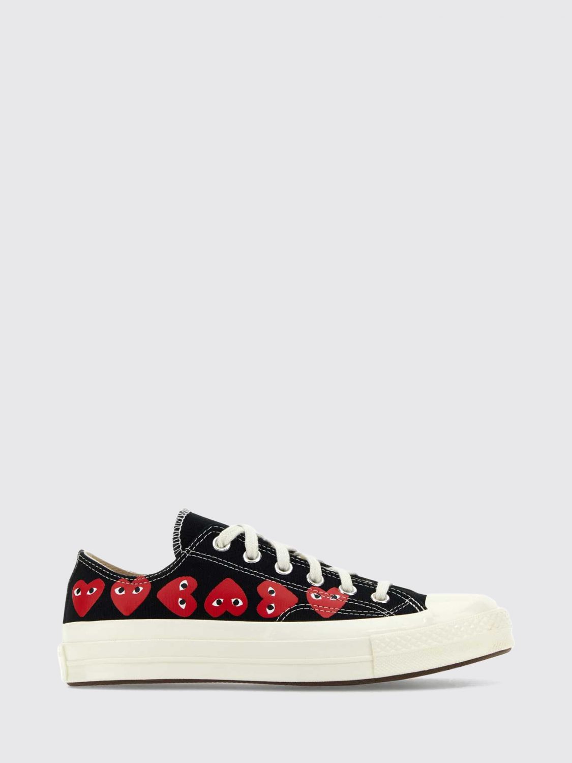 COMME DES GARÇONS PLAY X CONVERSE Chuck 70 Low-Top Canvas Sneakers with Logo Print COMME DES GARÇONS PLAY X CONVERSE Chuck 70 Low-Top Canvas Sneakers with Logo Print