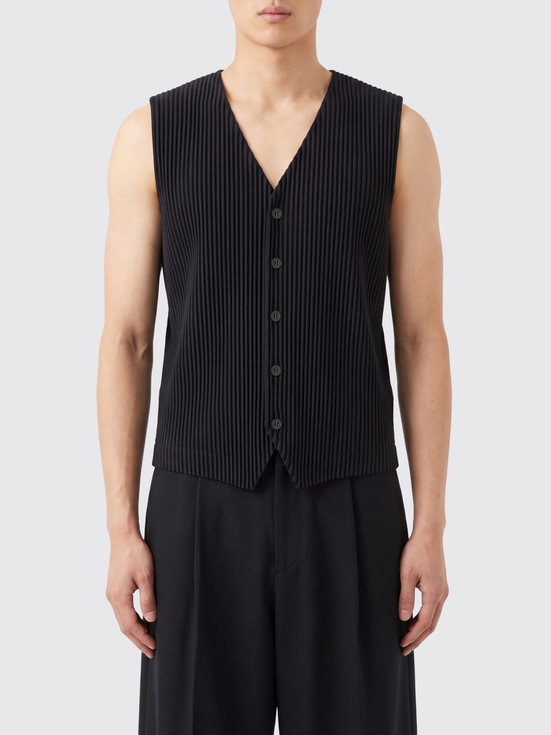 Homme Plisse’ Issey Miyake Pleated V-Neck Tailored Waistcoat Homme Plissé Issey Miyake