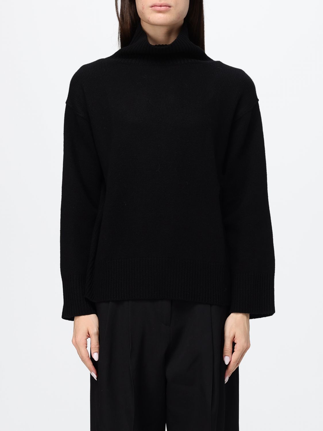 Soft Goat Sweatshirt Woman color Black