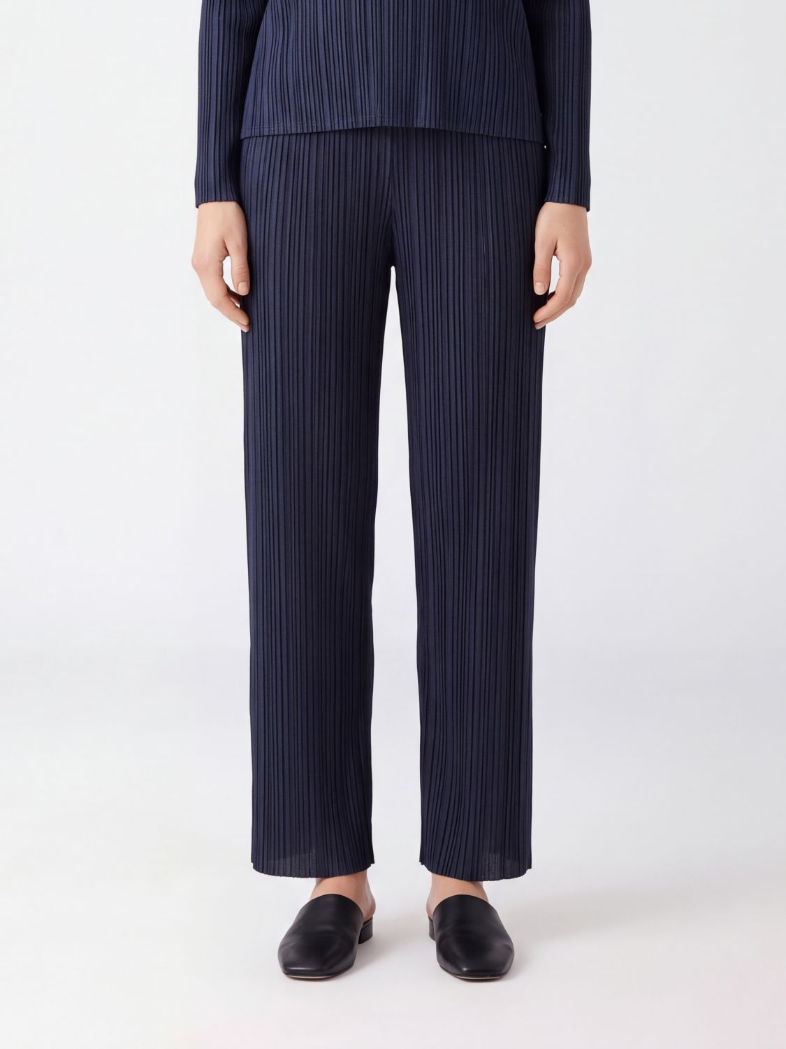 PLEATS PLEASE ISSEY MIYAKE Pantaloni Donna colore Grigio