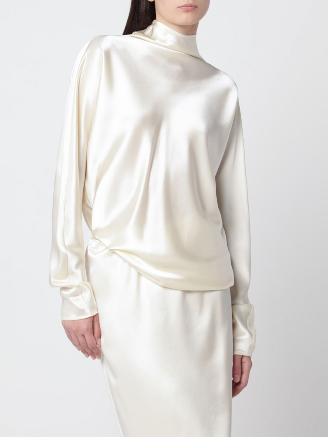 Almada Label Shirt Woman Color Cream