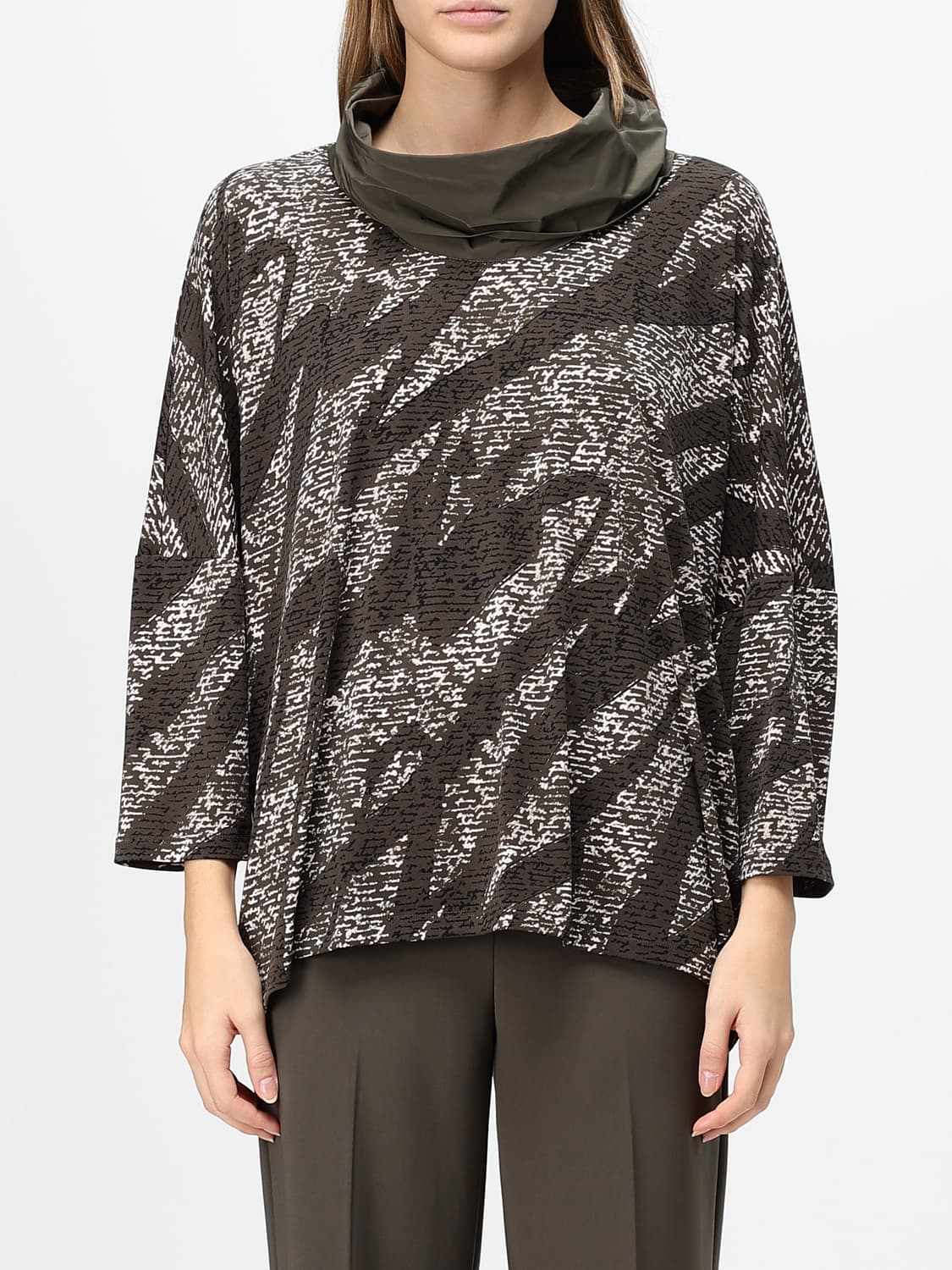 JOSEPH RIBKOFF All-Over Abstract Print Polyester Turtleneck Top JOSEPH RIBKOFF All-Over Abstract Print Polyester Turtleneck Top