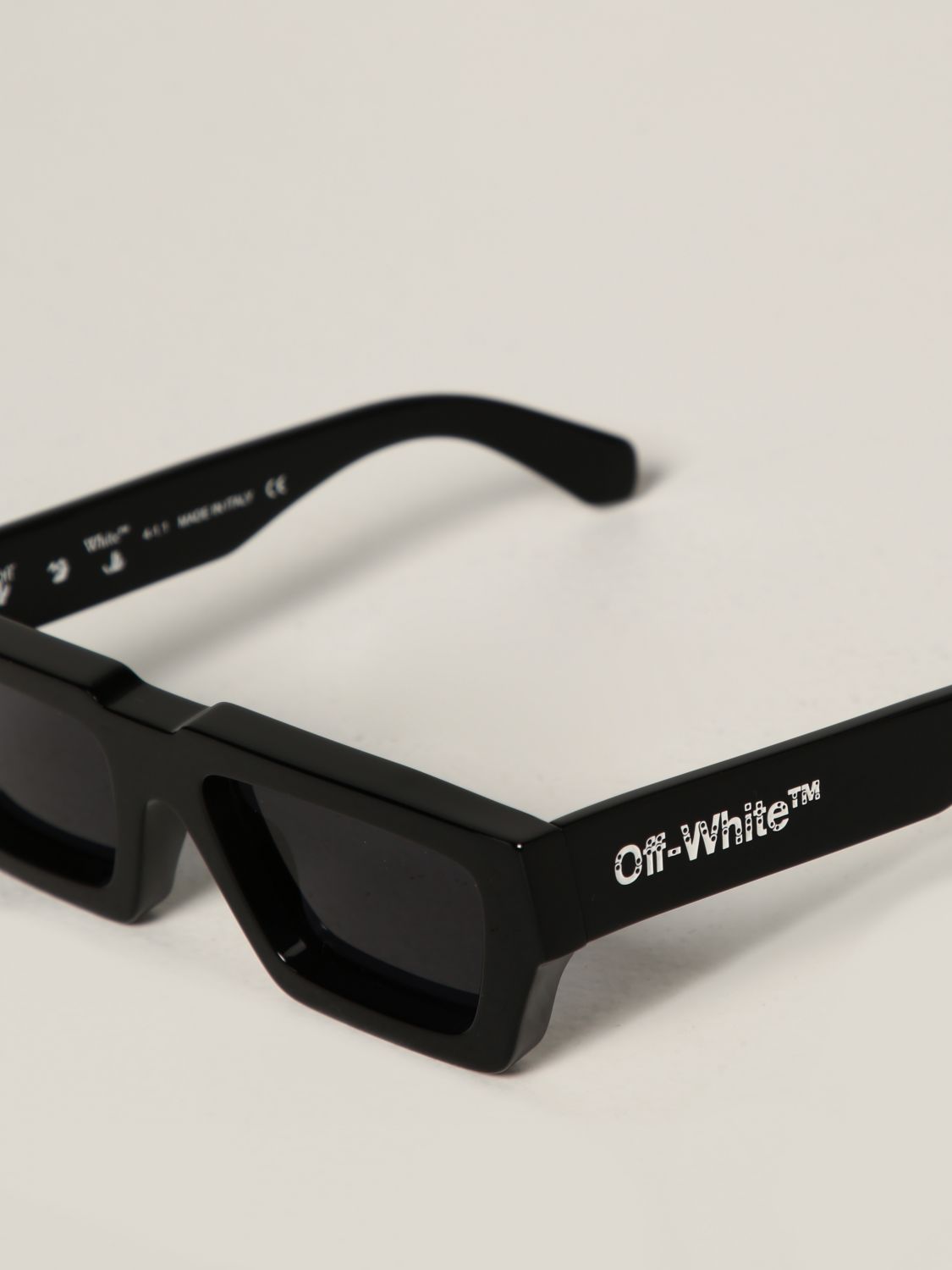 OFF-WHITE: sunglasses for man - Black  Off-White sunglasses OERI008 online  at