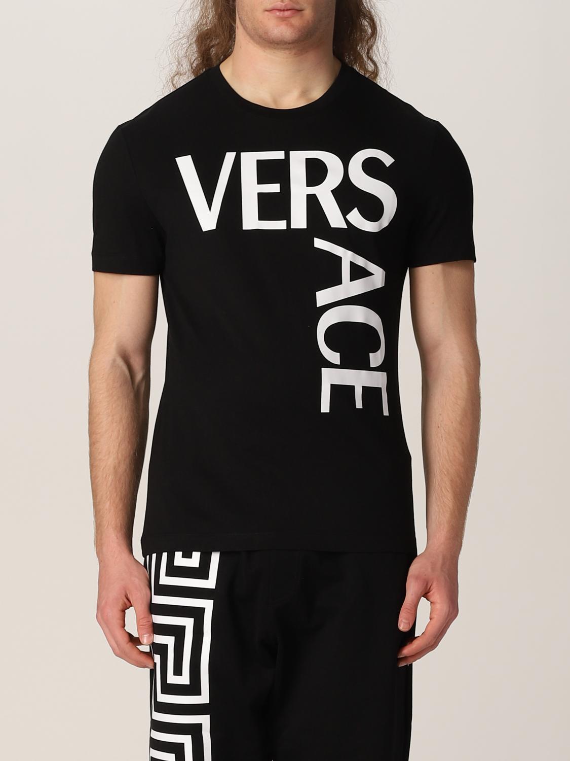 VERSACE: T-shirt in cotone con logo - Nero | T-Shirt Versace 10012881A00922  GIGLIO.COM