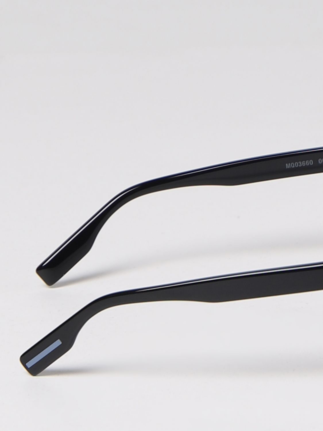 Sunglasses Mcq: Mcq sunglasses for woman black 3