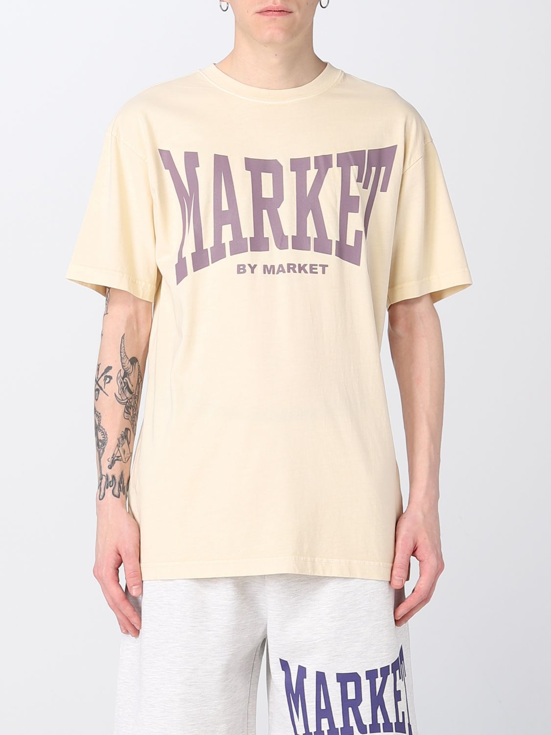 t-shirt market men colour earth