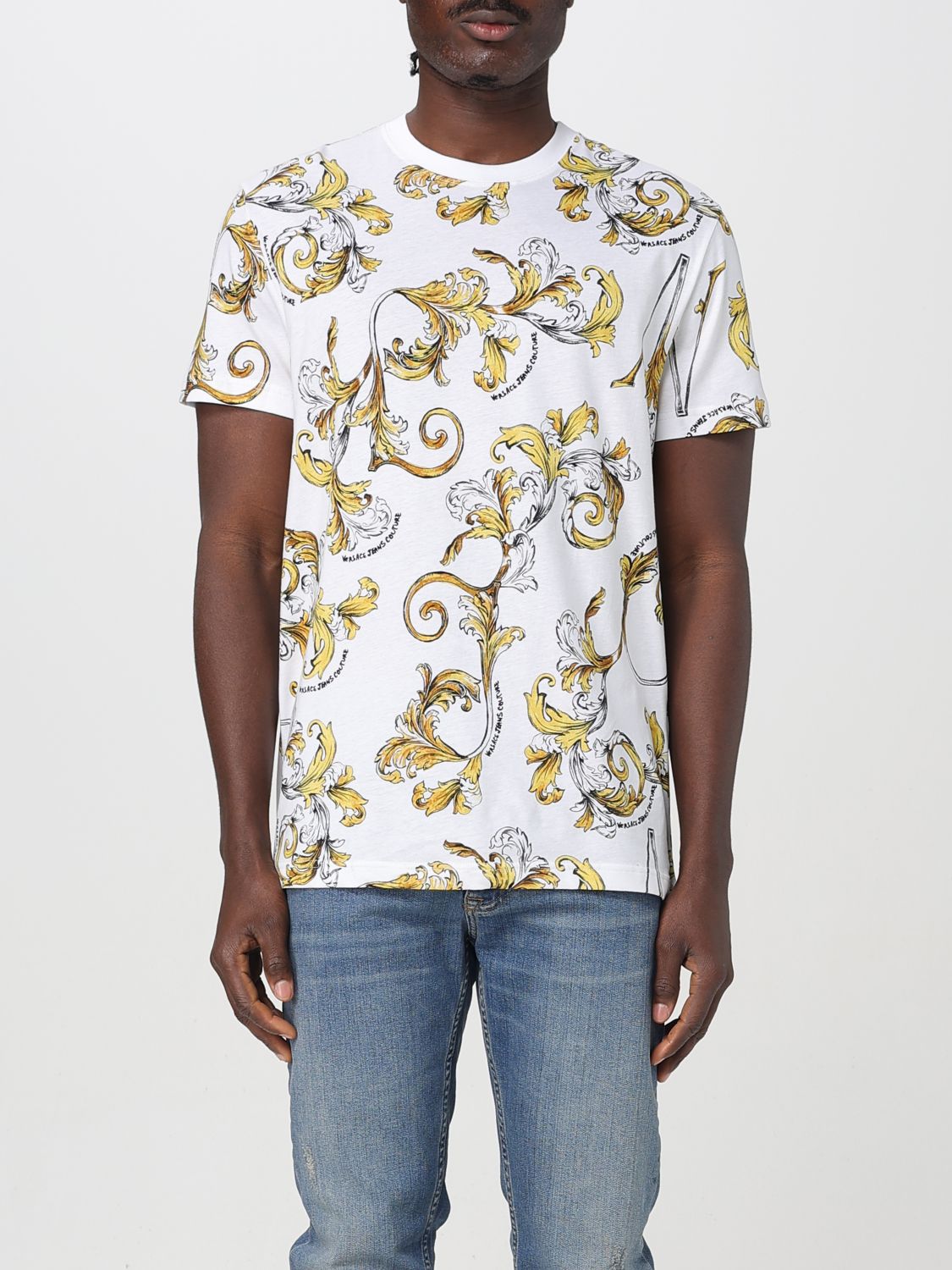 Shop Versace Jeans Couture T-shirt Men Color White 1