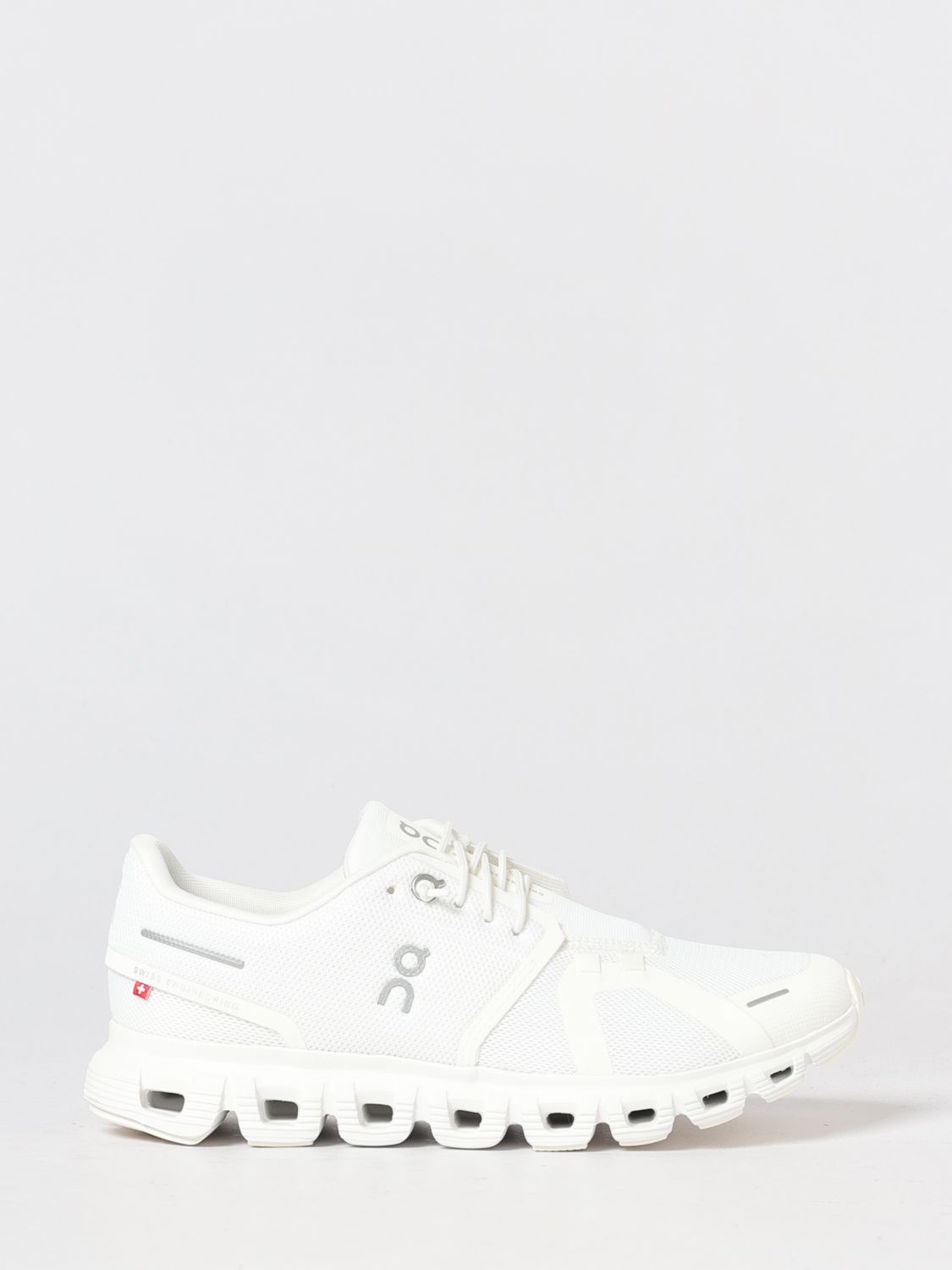 ON RUNNING Cloud 6 Women’s Slip-On Sneakers in Breathable Mesh